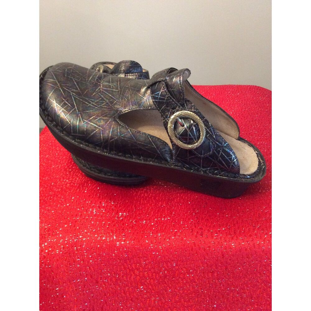 Alegria Classic Lazer Tag Clogs Slip Ons Gorgeous Prisms Colors Size 8 US  38 UK